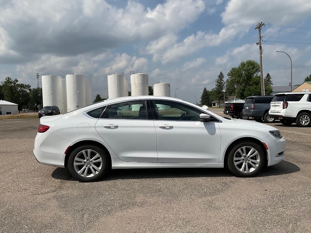 Used 2015 Chrysler 200 Limited with VIN 1C3CCCABXFN653022 for sale in Ada, Minnesota