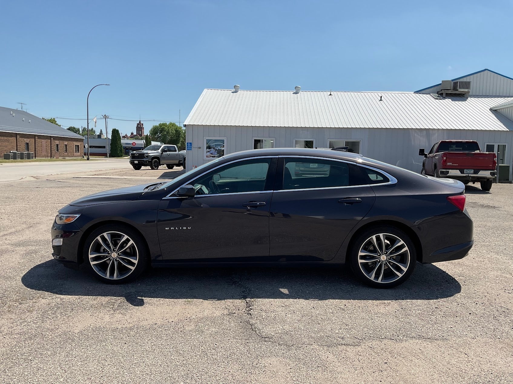 2025 Chevrolet Malibu 1LT