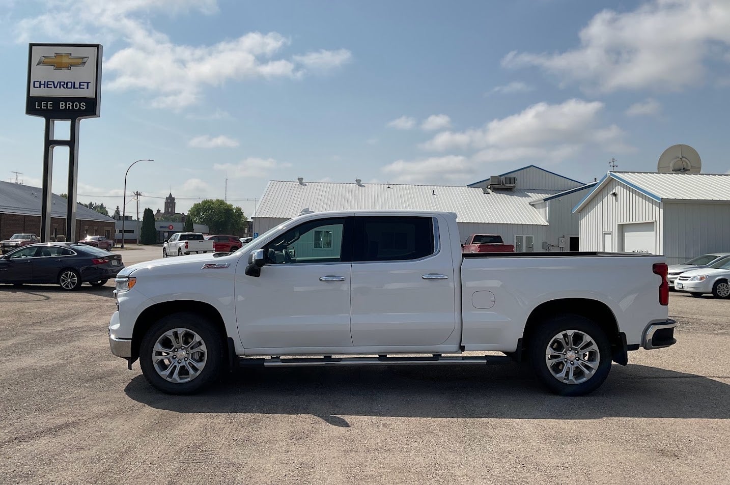 2025 Chevrolet Silverado 1500 Base