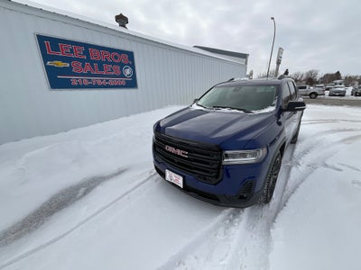 2023 GMC Acadia SLT