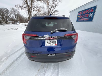 2023 GMC Acadia SLT