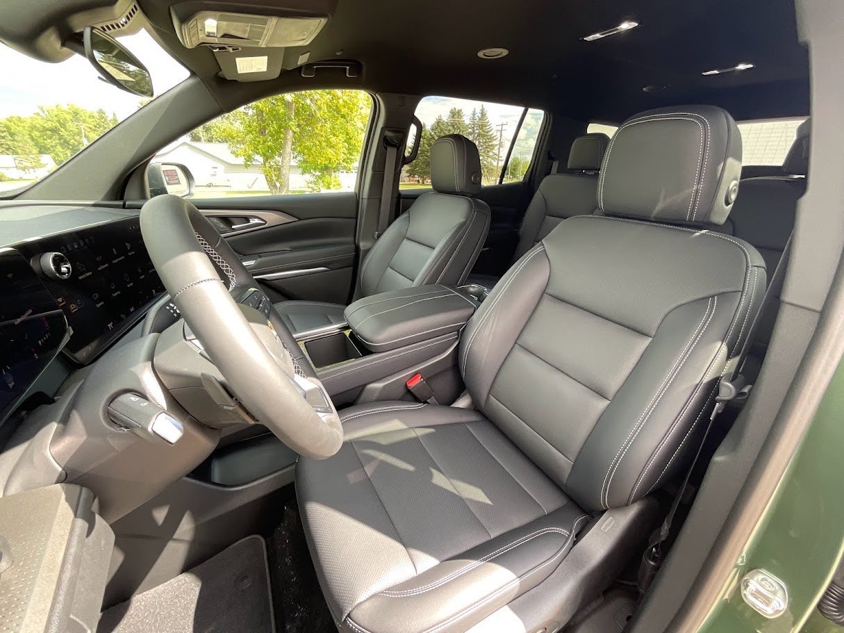 2027 Chevrolet Traverse LT