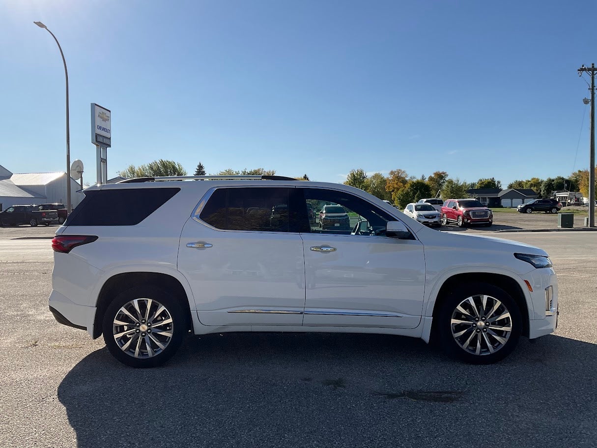 2023 Chevrolet Traverse Premier