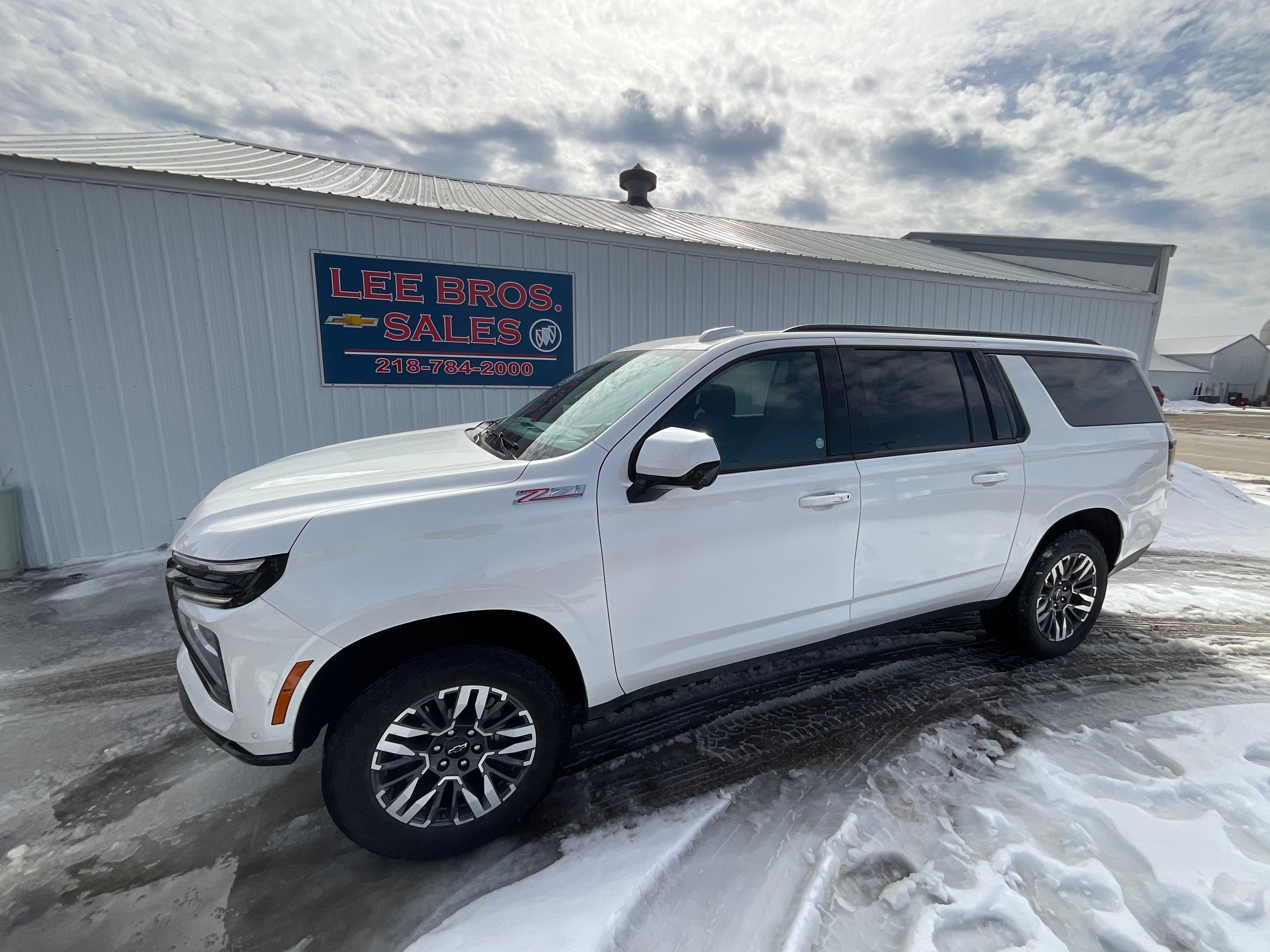 Used 2025 Chevrolet Suburban Z71 with VIN 1GNS6DRD3SR227063 for sale in Ada, Minnesota