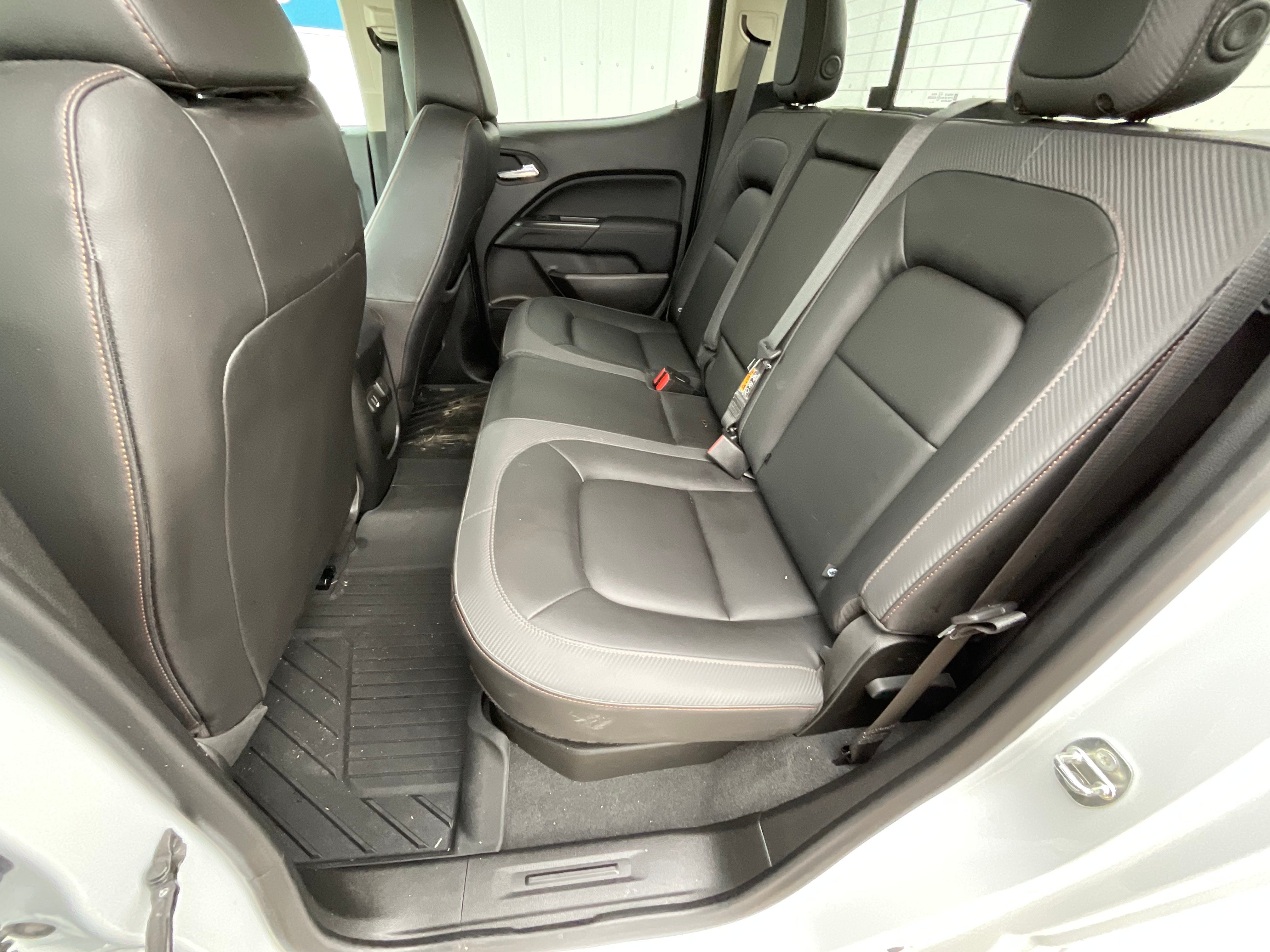 2022 GMC Canyon AT4 - Leather