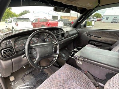 2002 Dodge Ram 2500 Base