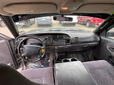 2002 Dodge Ram 2500 Base