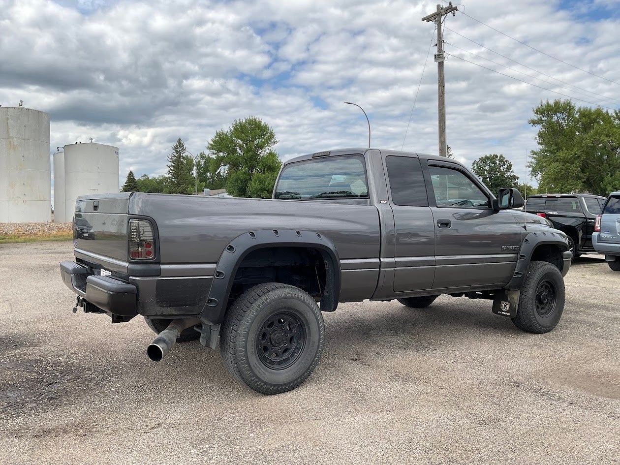 2002 Dodge Ram 2500 Base