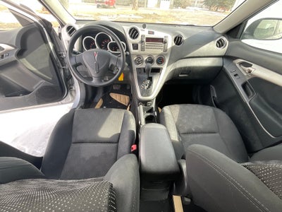 2009 Pontiac Vibe w/1SB