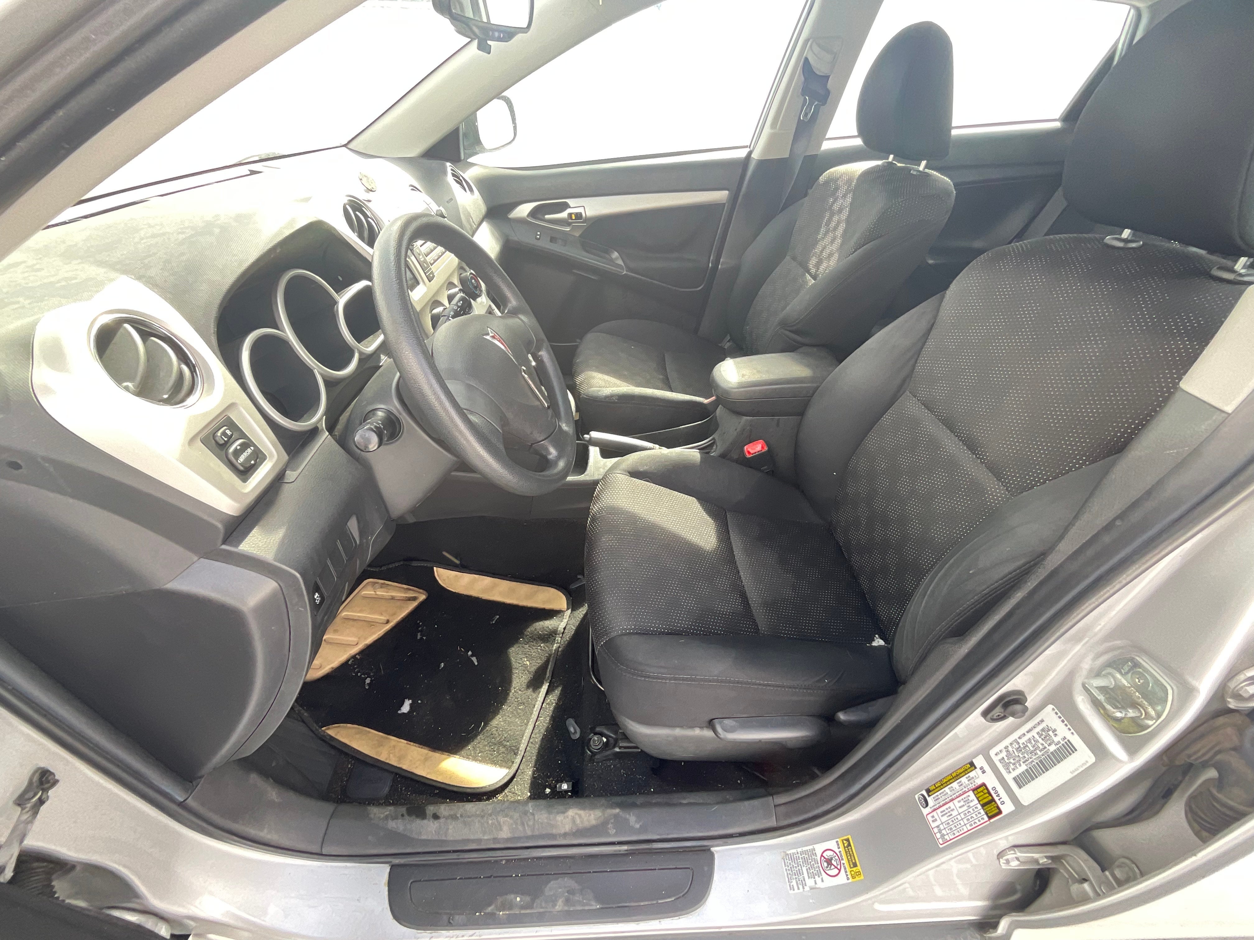 2009 Pontiac Vibe w/1SB